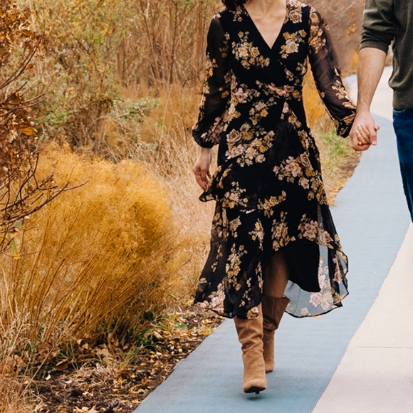 ASOS · Floral Wrap Dress - Picture 5 of 6